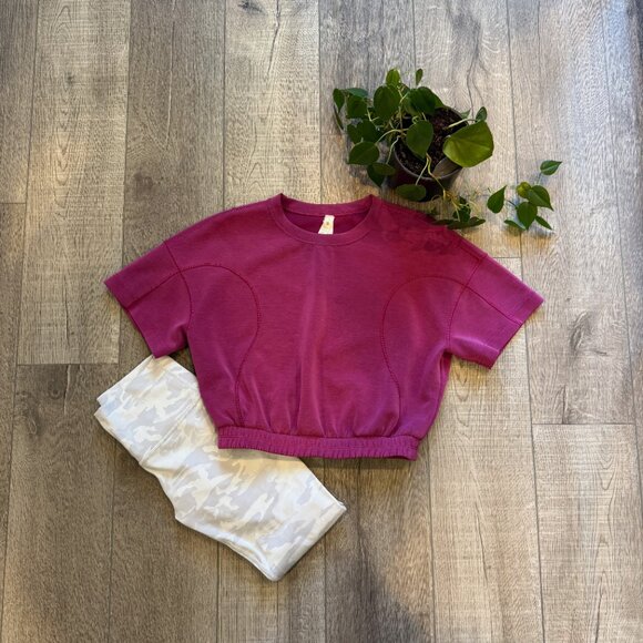Lululemon Magenta Cropped Top Softstreme Short Sleeve - Picture 5 of 16